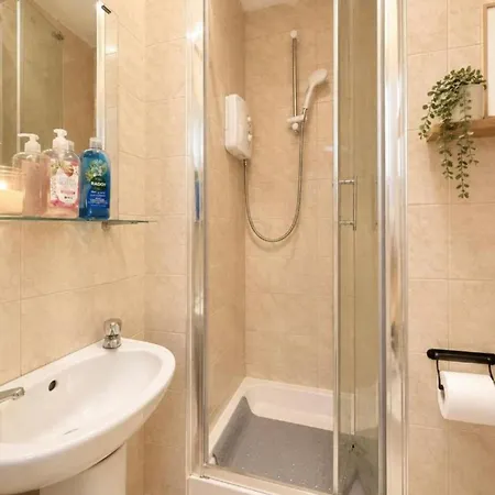 Apartment Dublinn 2 *